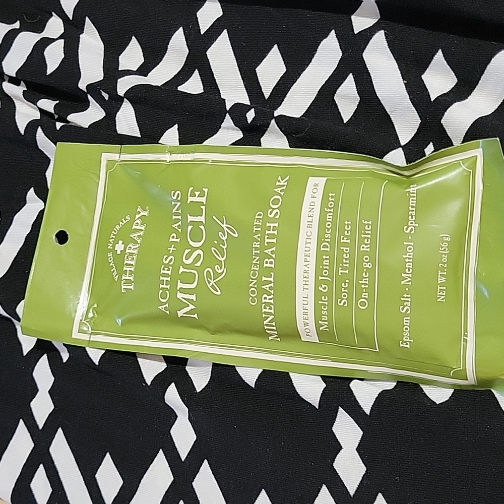 😺 VILLAGE NATURALS BATH SOAK